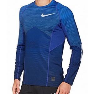 nike hyperwarm long sleeve